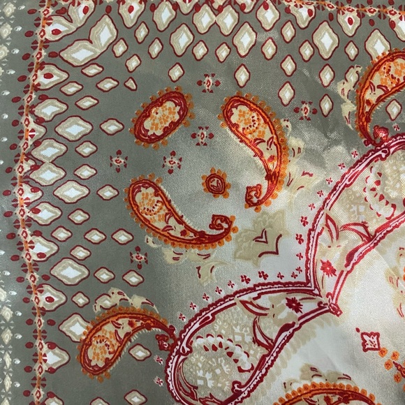 SILK HEADSCARF/COVER UP - Picture 6 of 8